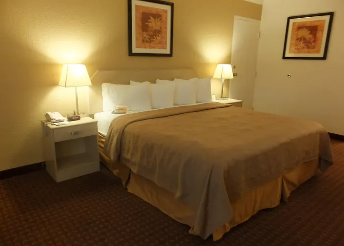 Hotel Quality & Havasu Lake Havasu City