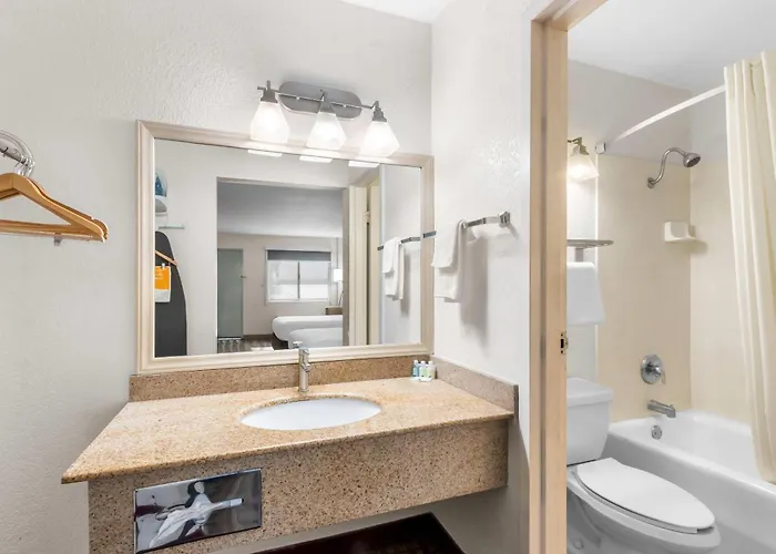 Hotel Quality & Havasu Lake Havasu City