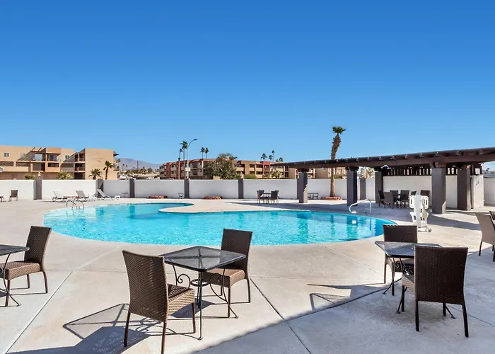 Quality & Havasu Hotel 3*